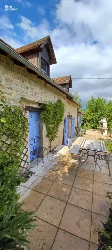 Ensemble typiquement Quercynois Maison + gîte+ piscine sur 2500m2 environ de terrain - photo 7