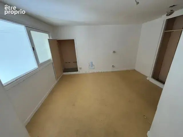 Spacieux Duplex - 3 Pièces - Travaux à Prévoir - Cœur de Menton - photo 8