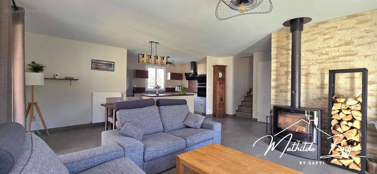 Maison 102 m² à Issoire  - photo 3