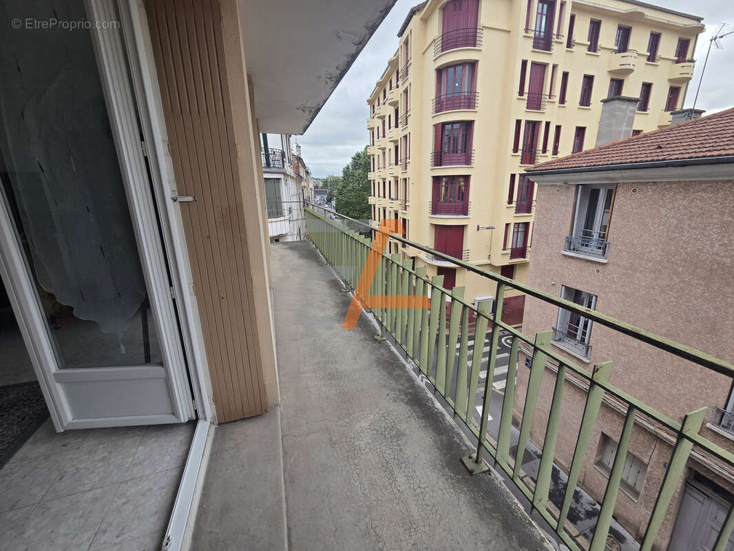 Appartement à SAINT-ETIENNE