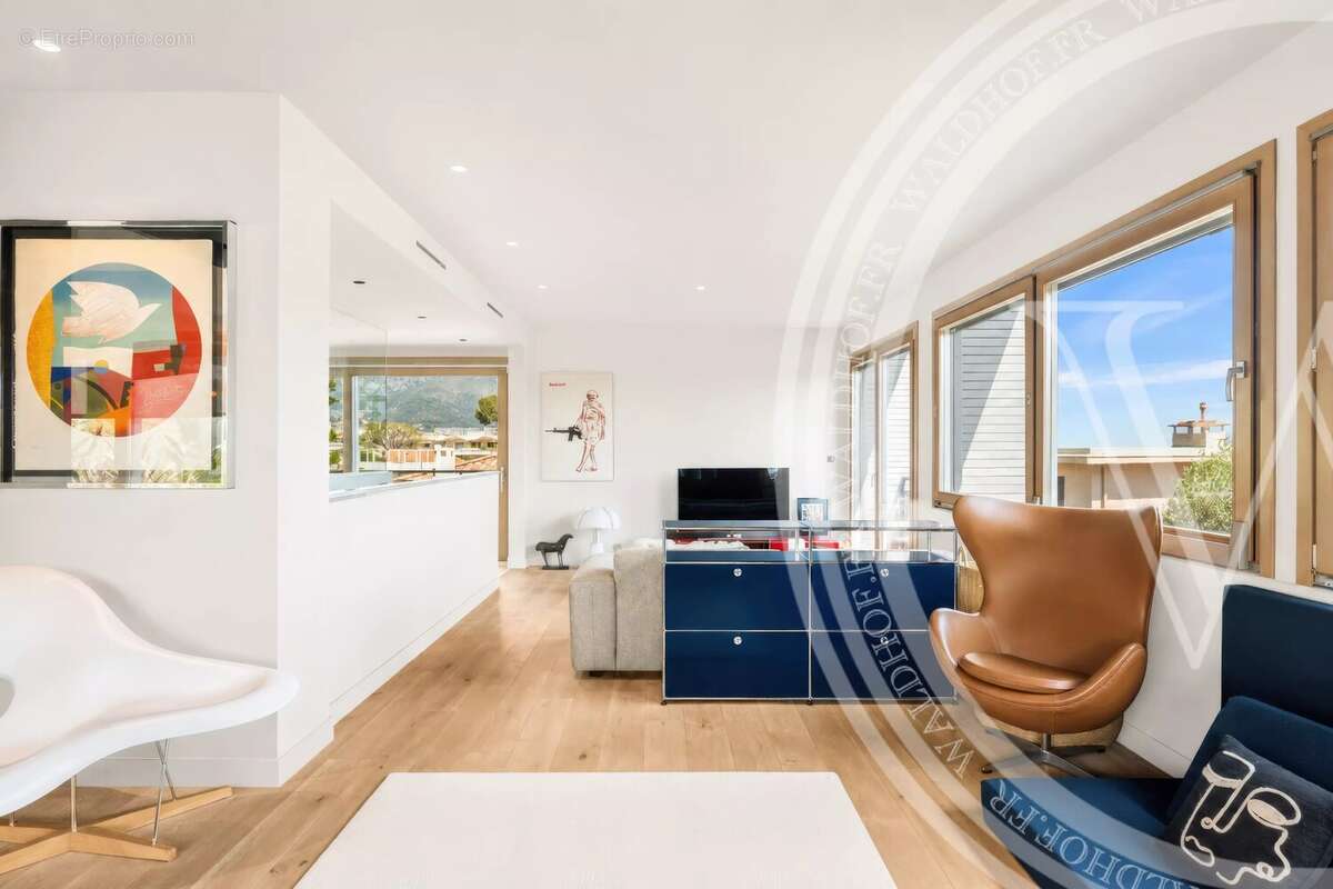 Maison à ROQUEBRUNE-CAP-MARTIN