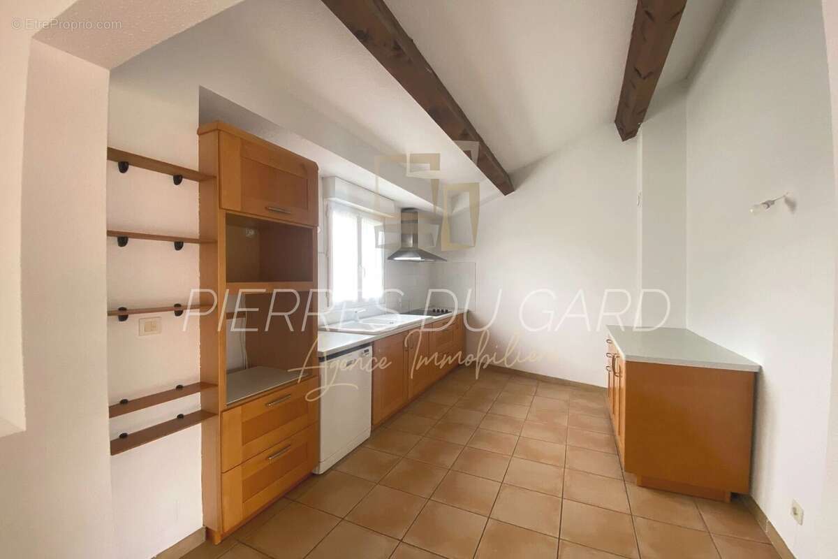 Appartement à UZES