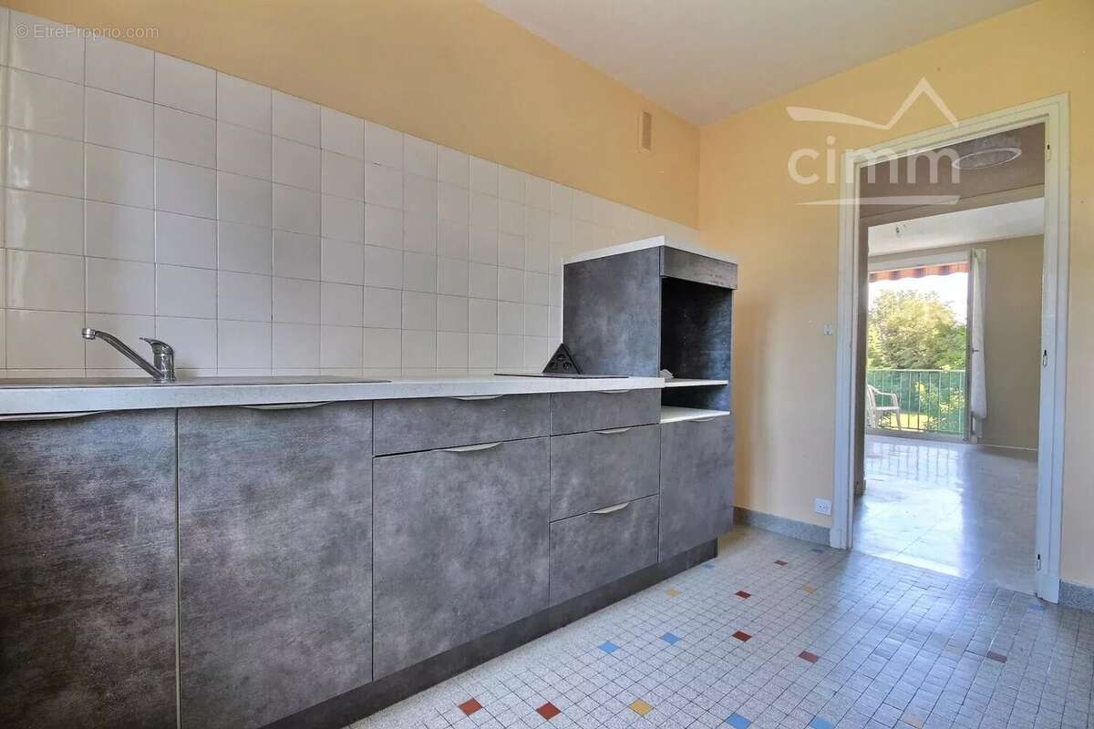 Appartement à LE TEIL