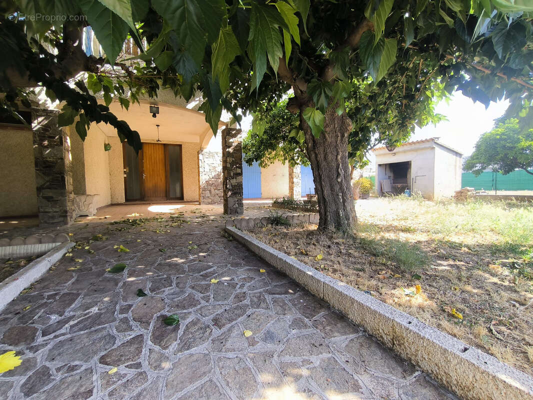 Appartement à HYERES