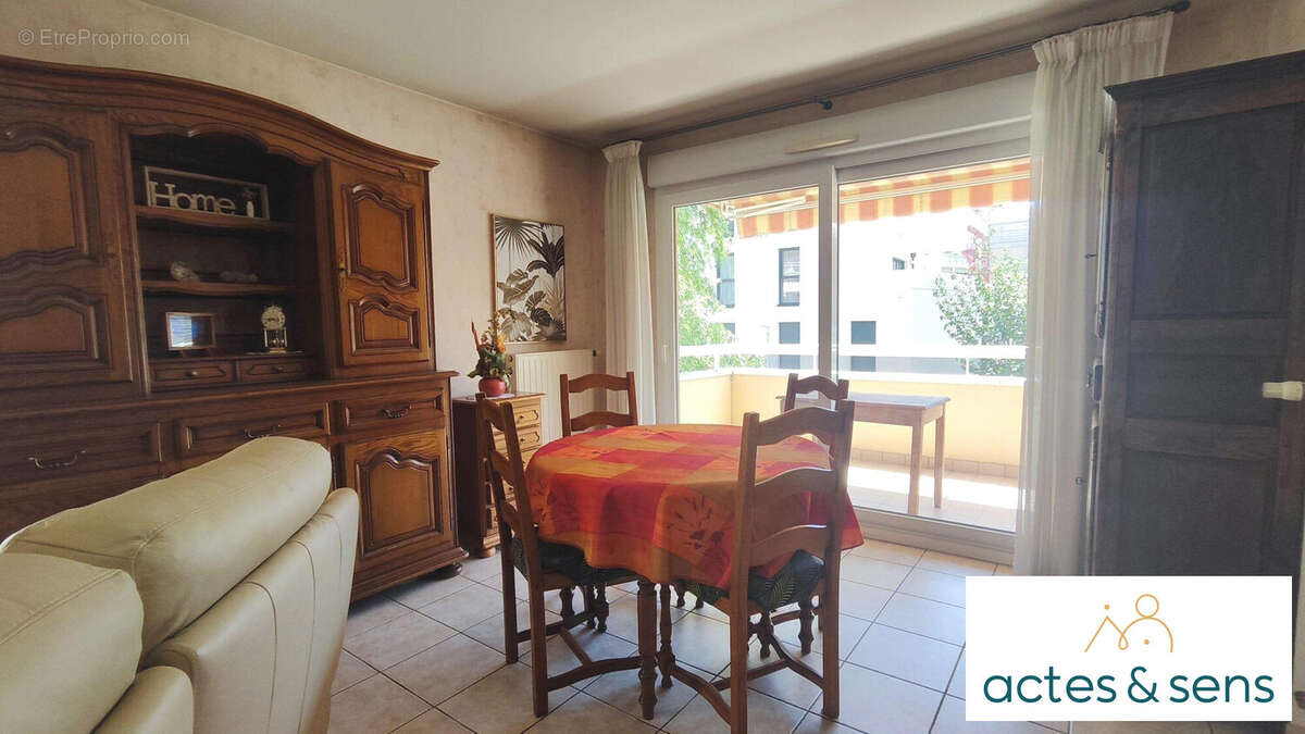 Appartement 80 m² à Challes-Les-Eaux  - photo 6