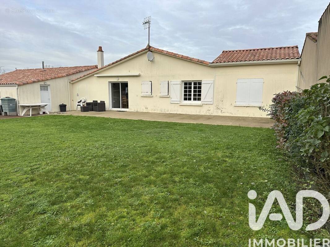 Photo 1 - Maison à GRUES