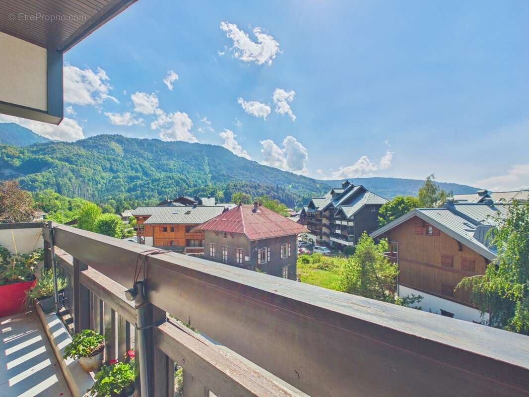 Haute Savoie (74), à vendre SAMOENS - Domaine skiable Grand Massif - Appartement T4 duplex - photo 11