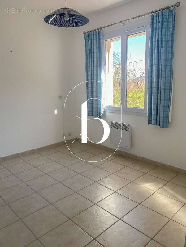 Maison 88 m² à Courry  - photo 12