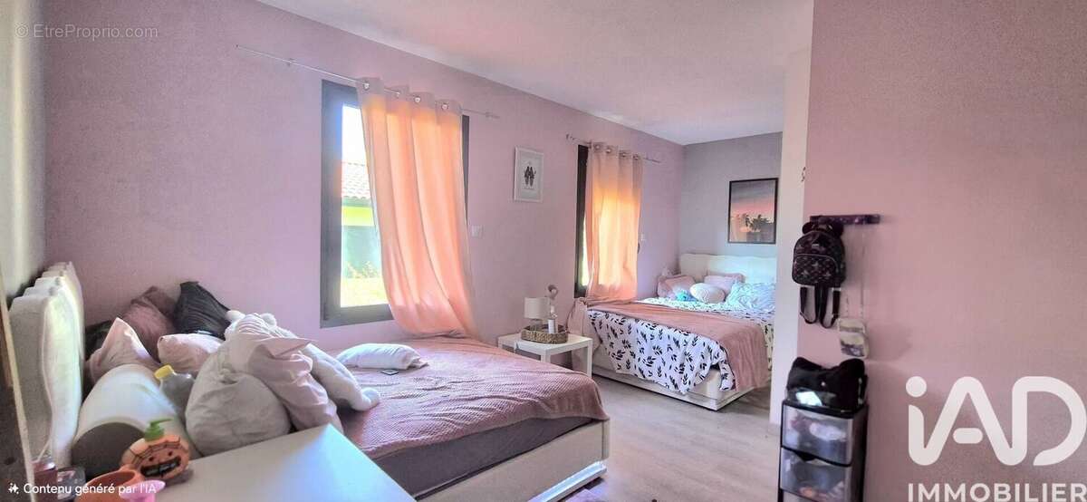 Photo 9 - Maison à SAINT-ETIENNE