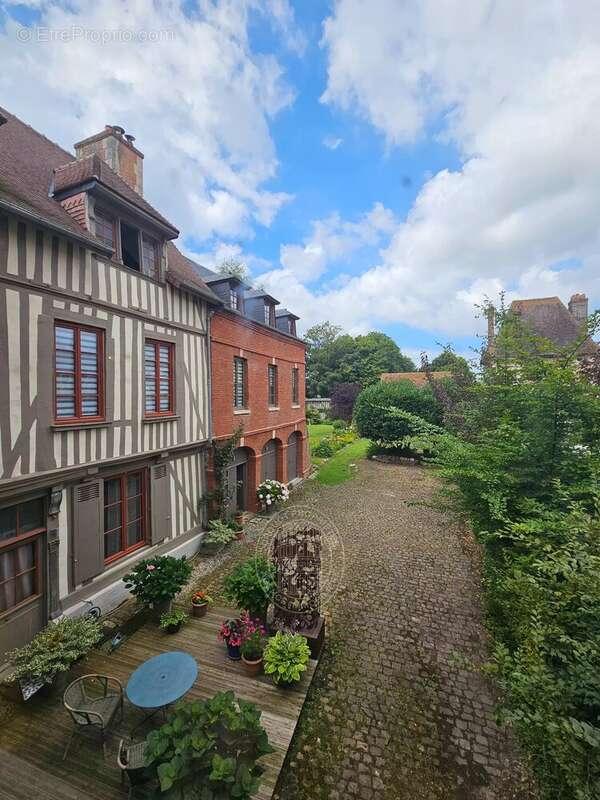 Maison à PONT-L'EVEQUE