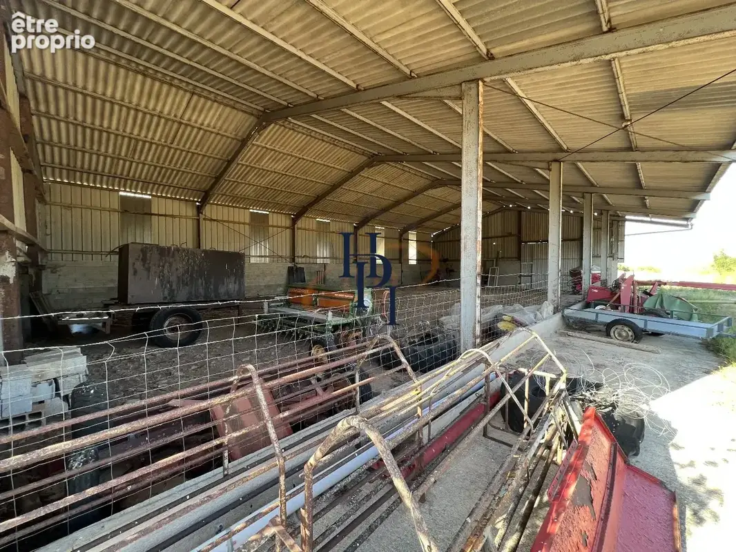 Vente hangars avec terrain Saint Victor et Melvieu - photo 3