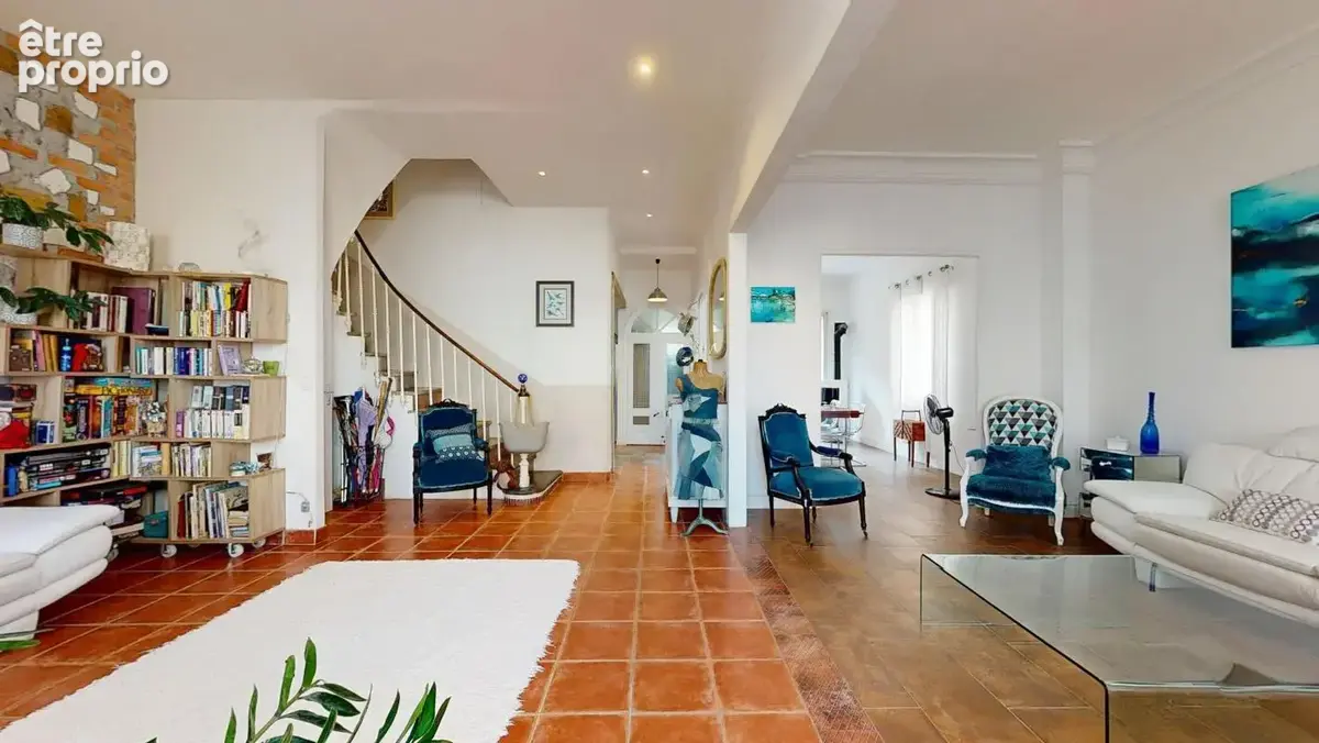 Maison 142 m² à Saint-Laurent-De-La-Salanque  - photo 4
