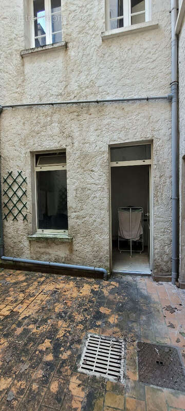 Appartement Saintes et local commercial 78m² - photo 11