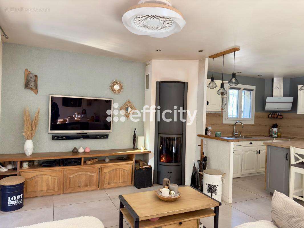 Maison à ENSUES-LA-REDONNE