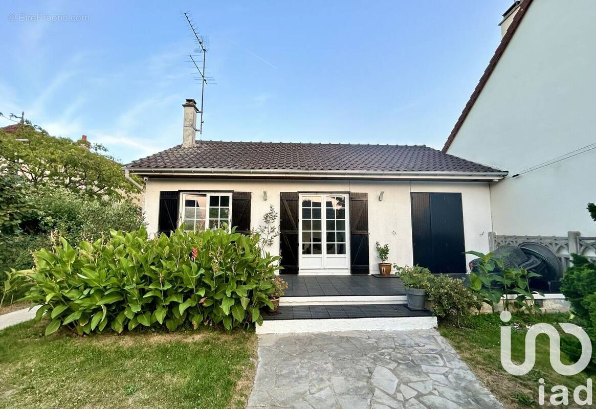 Photo 1 - Maison à YERRES