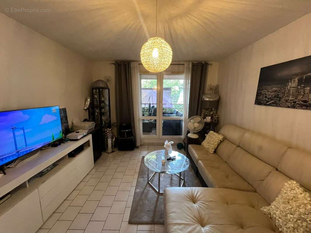 Appartement 63 m² à Marseille-10e  - photo 3