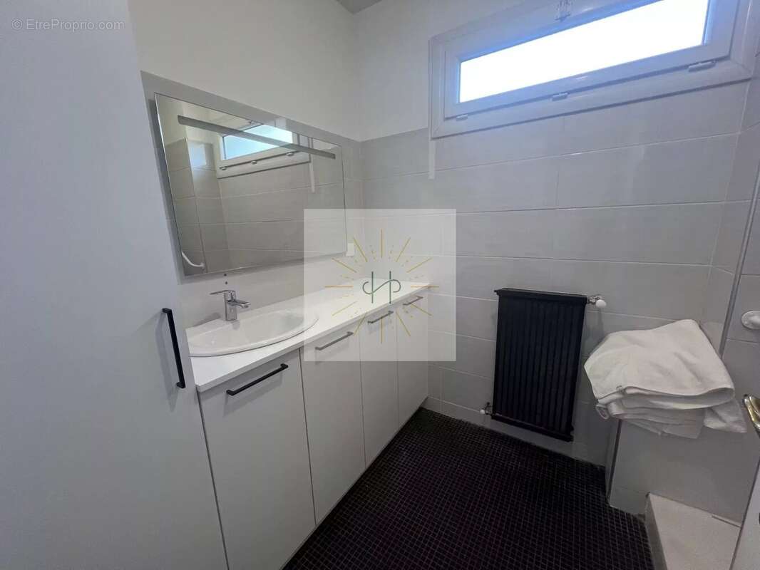 Appartement à MONTELIMAR