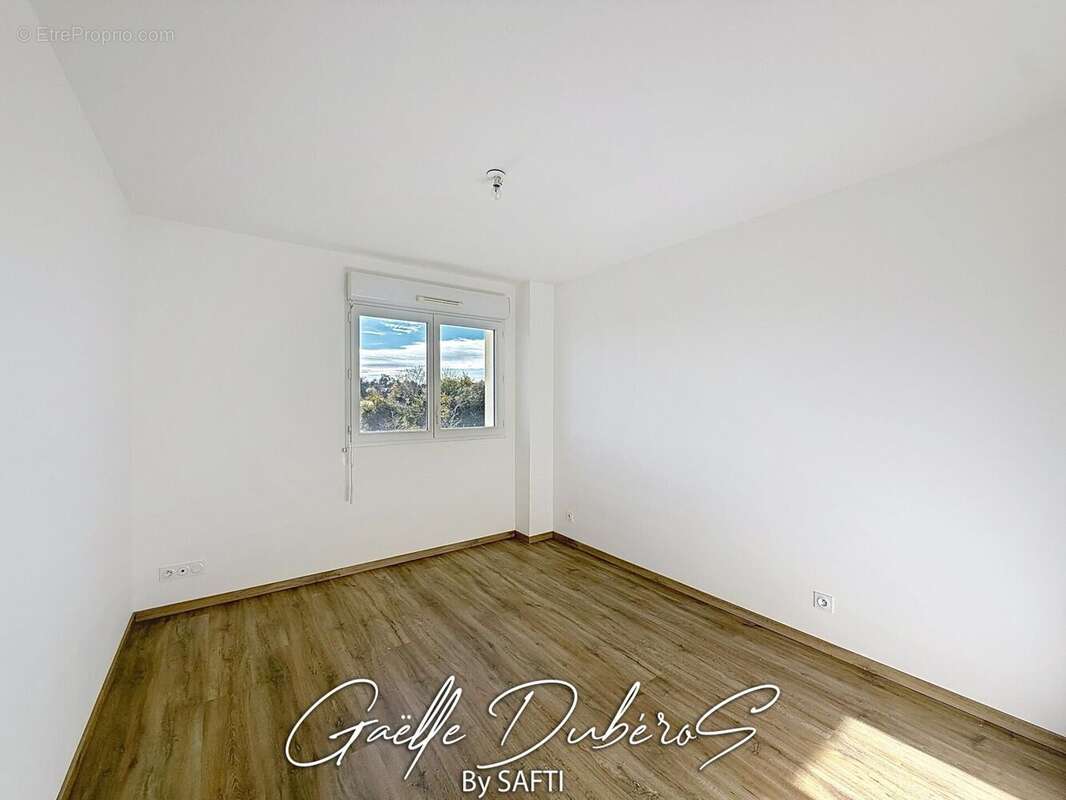 Photo 7 - Maison à AVRILLE