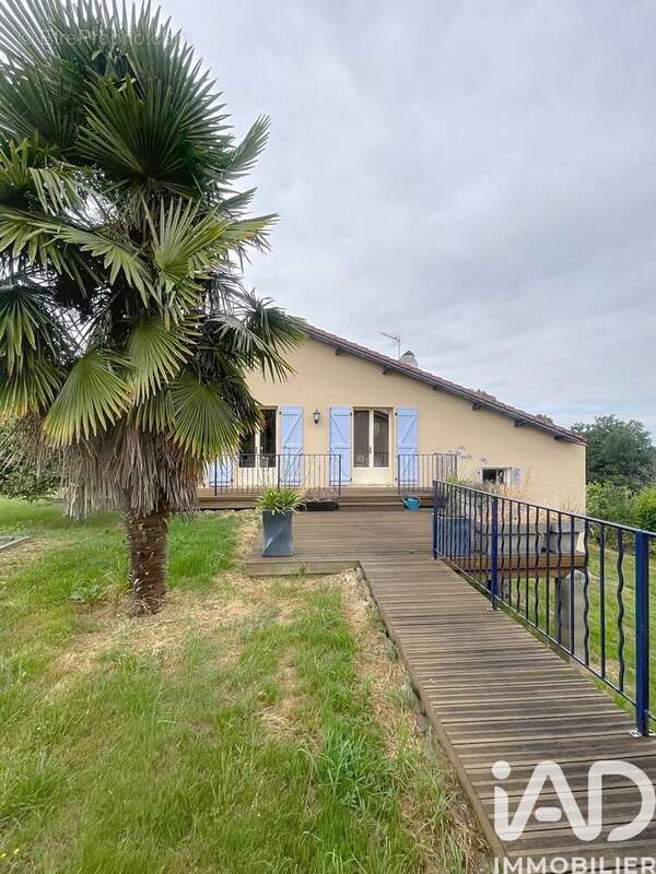 Maison 73 m² à Viella  - photo 6