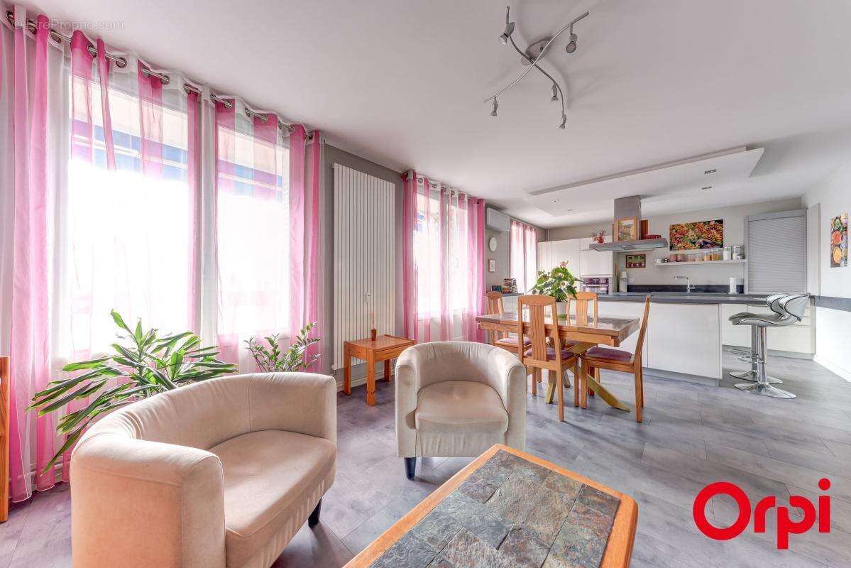 Appartement à CALUIRE-ET-CUIRE