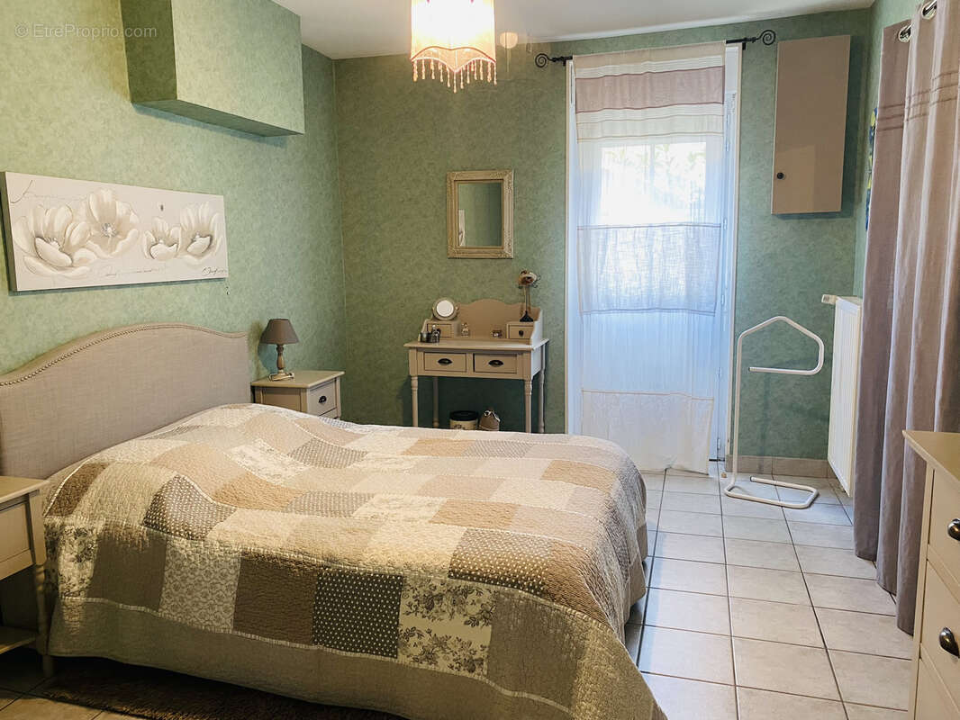 Maison à CHAUMONT-SUR-LOIRE