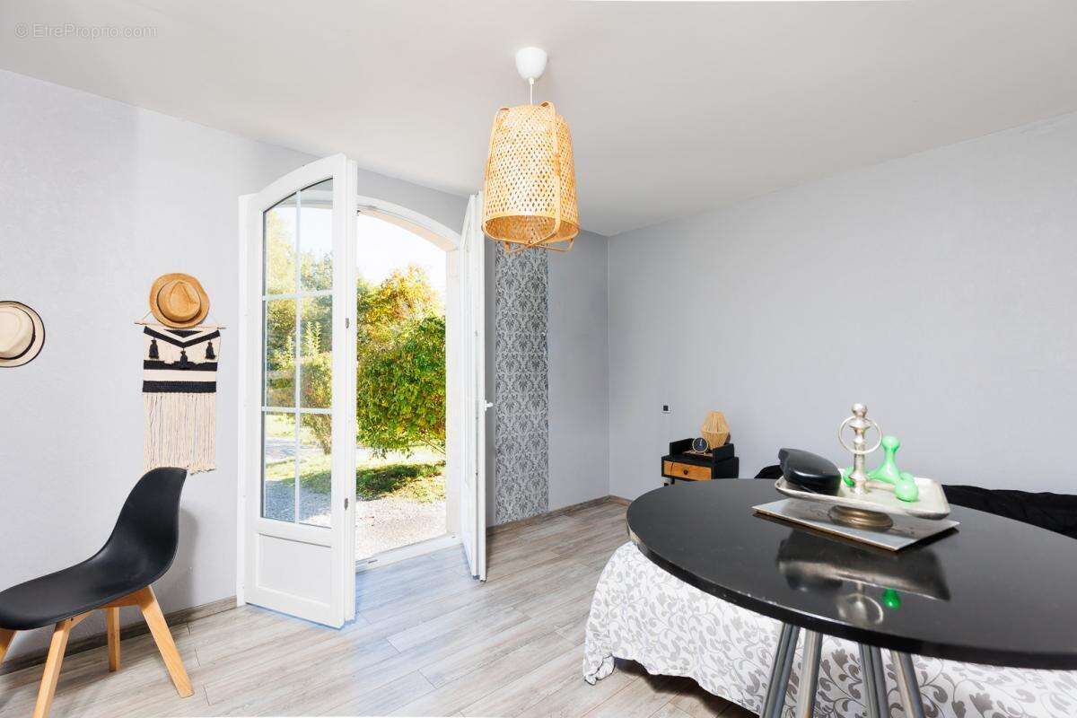 Maison à SALIES-DE-BEARN