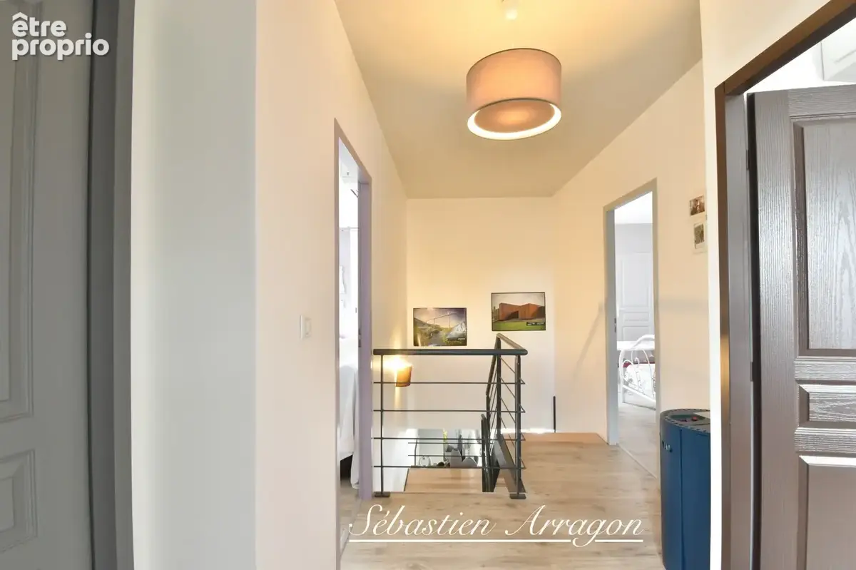 Villeneuve-sur-lot – belle maison familiale rénovée avec piscine, jardin et aucun travaux à prévoir - photo 17
