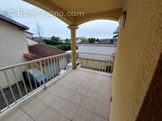 Appartement à VILLIEU-LOYES-MOLLON