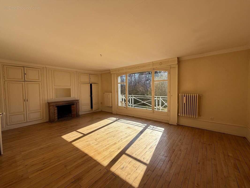 Photo 2 - Maison à LOCHES