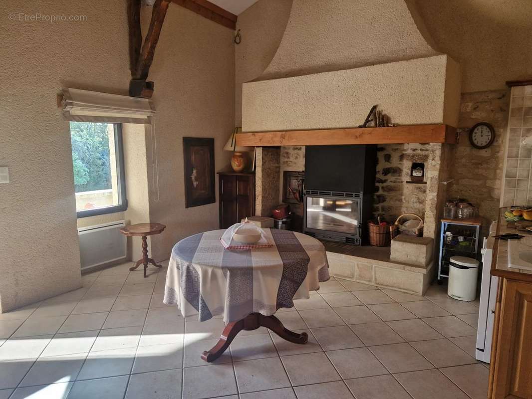 Maison à BELMONT-SAINTE-FOI