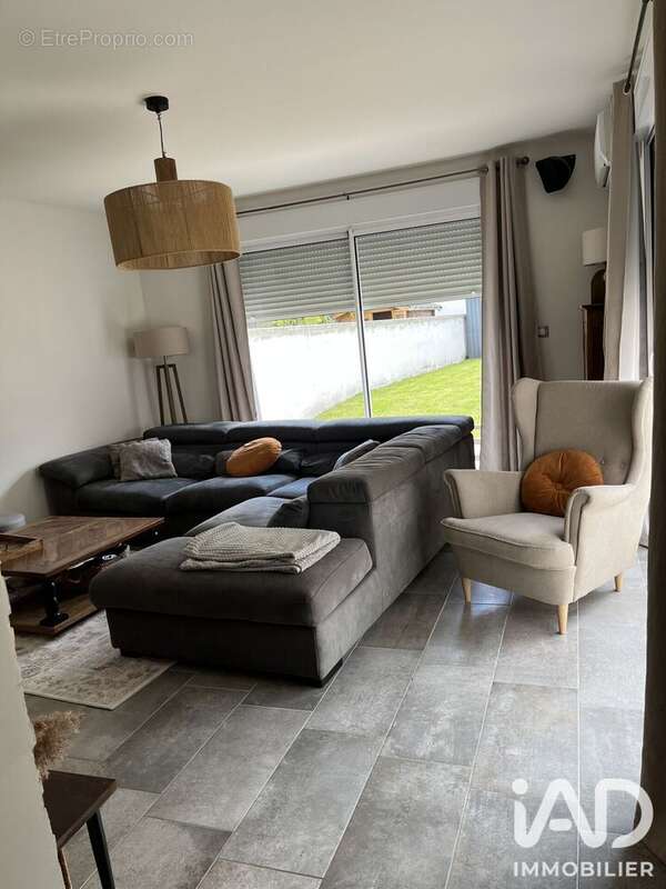 Photo 5 - Maison à SAINT-JEAN-DE-BRAYE