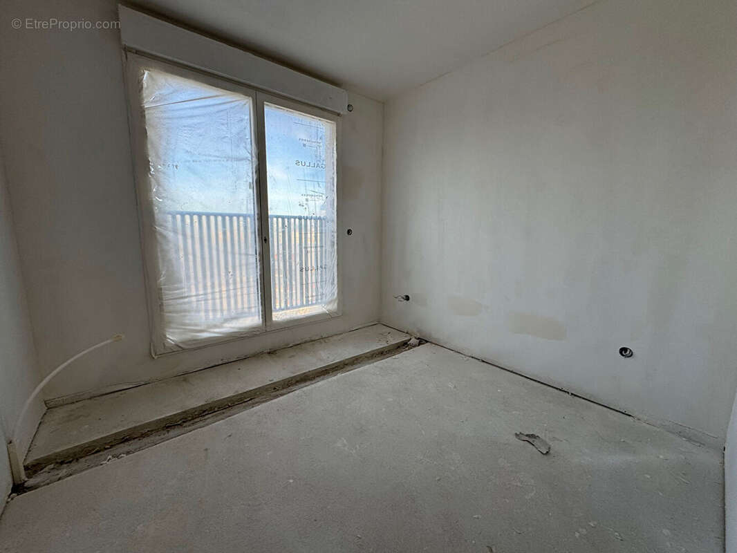 Appartement à ISSY-LES-MOULINEAUX