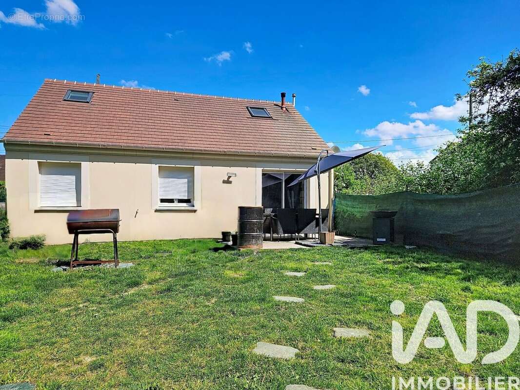 Photo 2 - Maison à VARENNES-SUR-SEINE