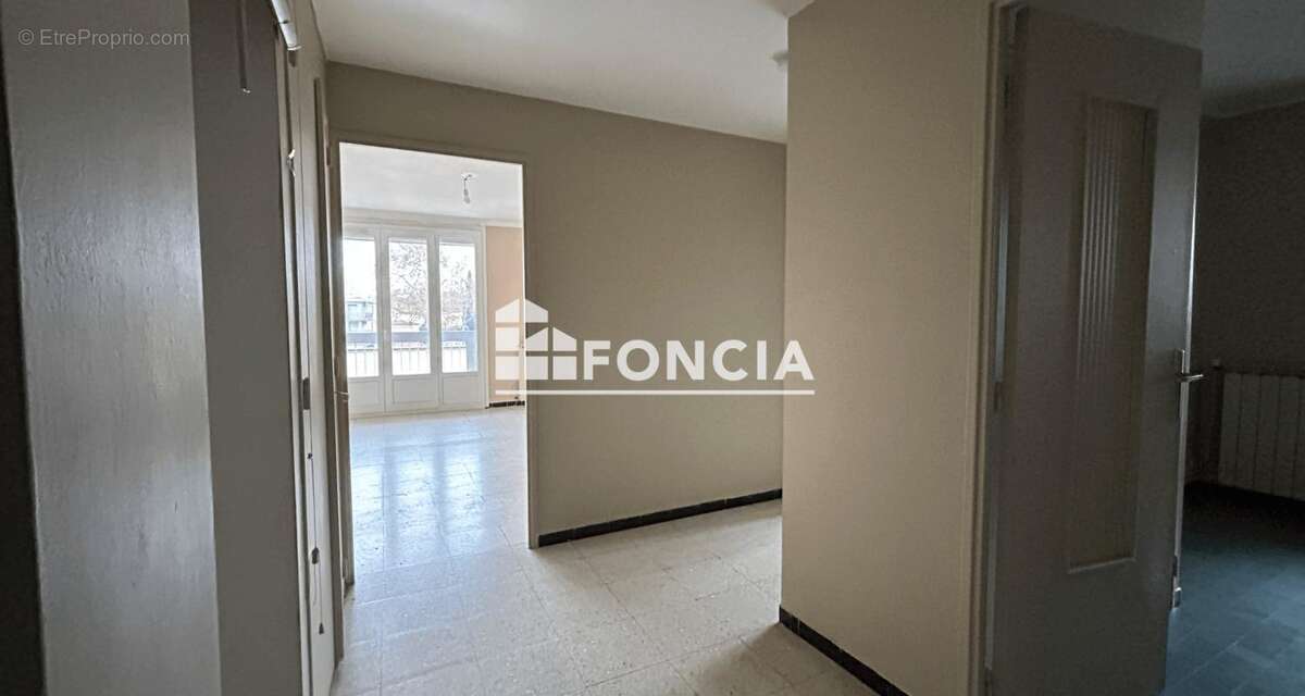 Appartement à NIMES