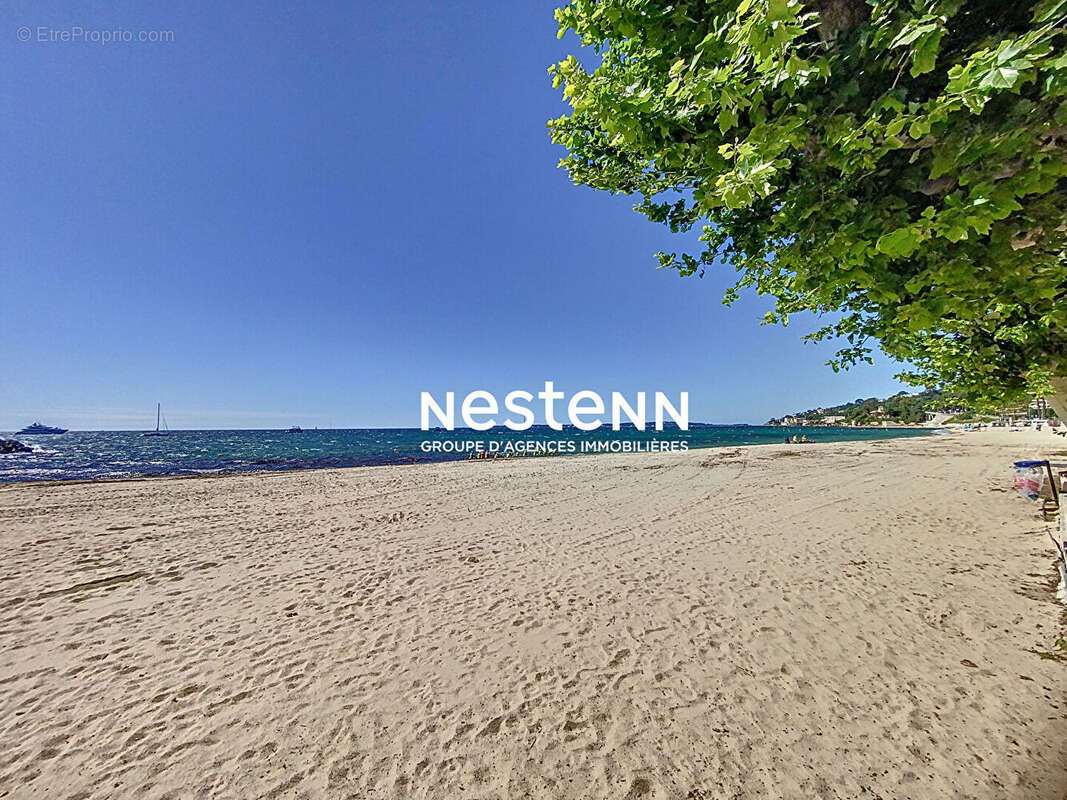 Appartement à VALLAURIS