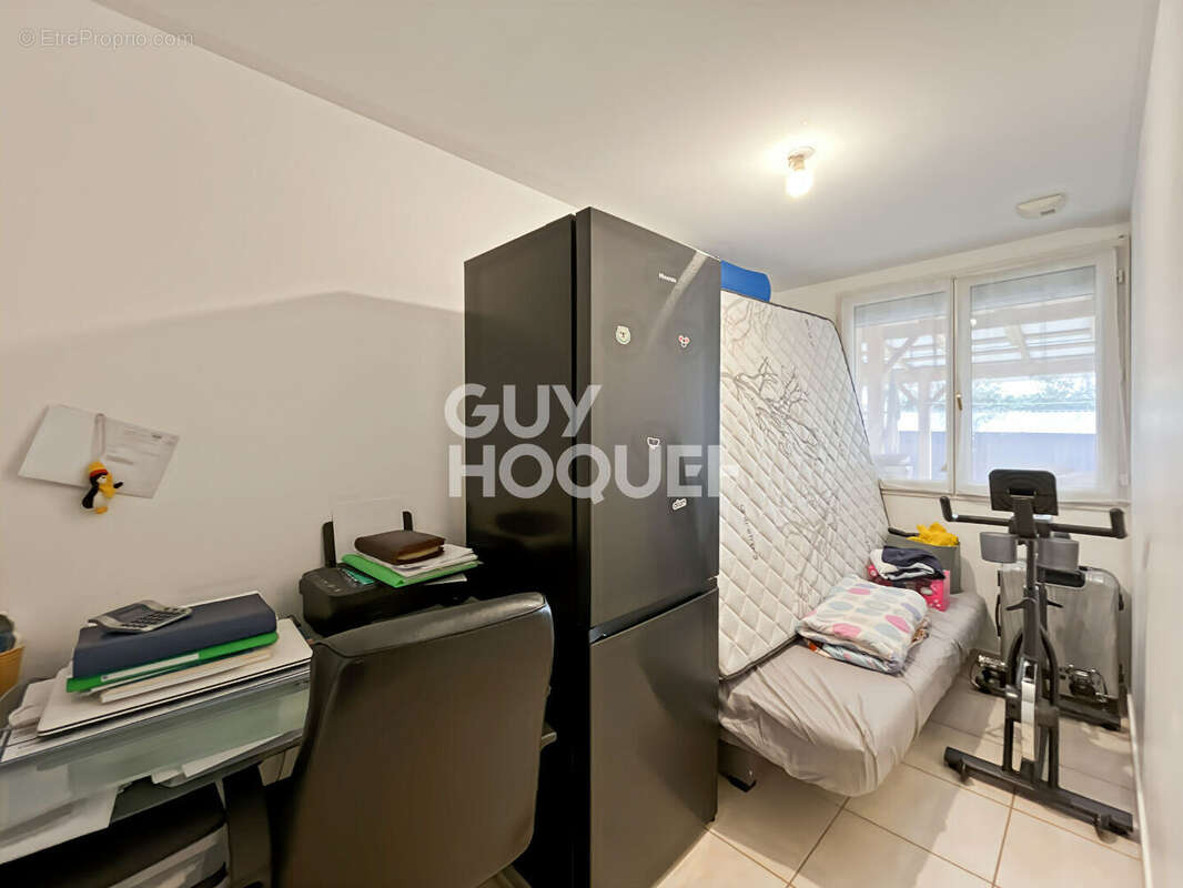 Maison à FONTENAY-TRESIGNY