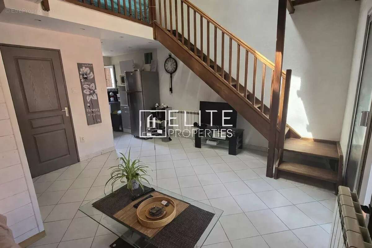 Appartement à FREJUS