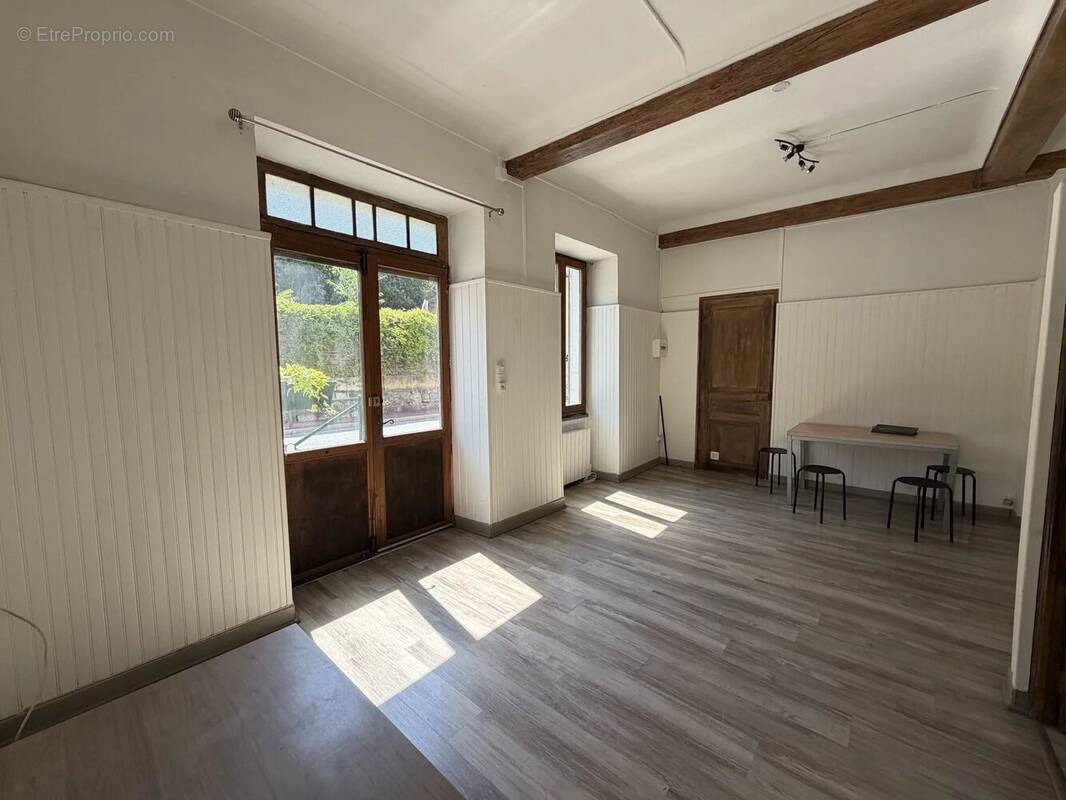 Appartement à TOURNEFORT