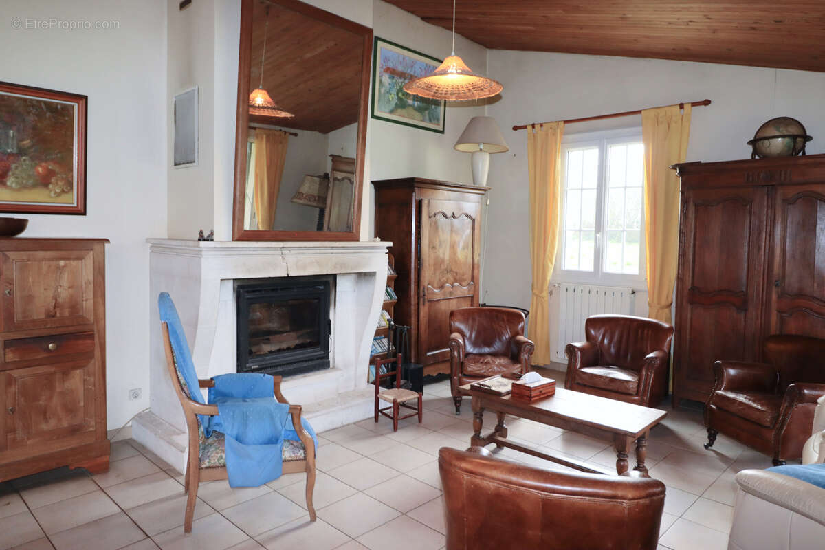 Maison à ARCES