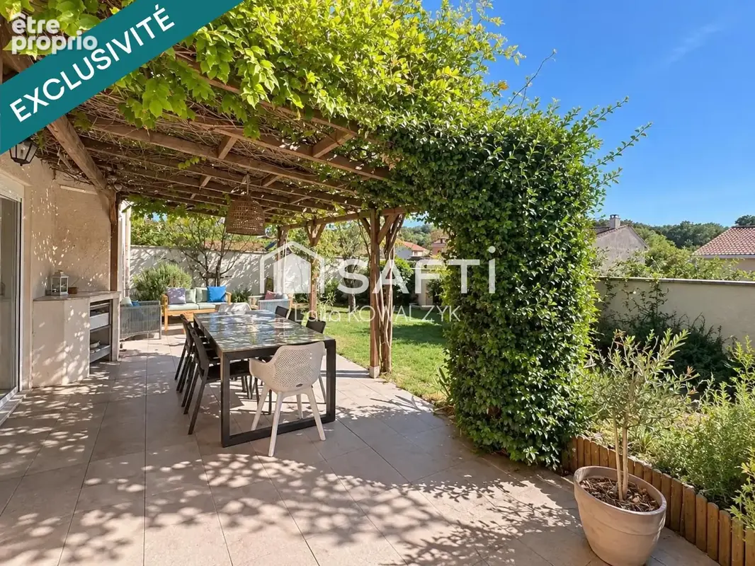 Photo 1 - Maison à VILLEFONTAINE