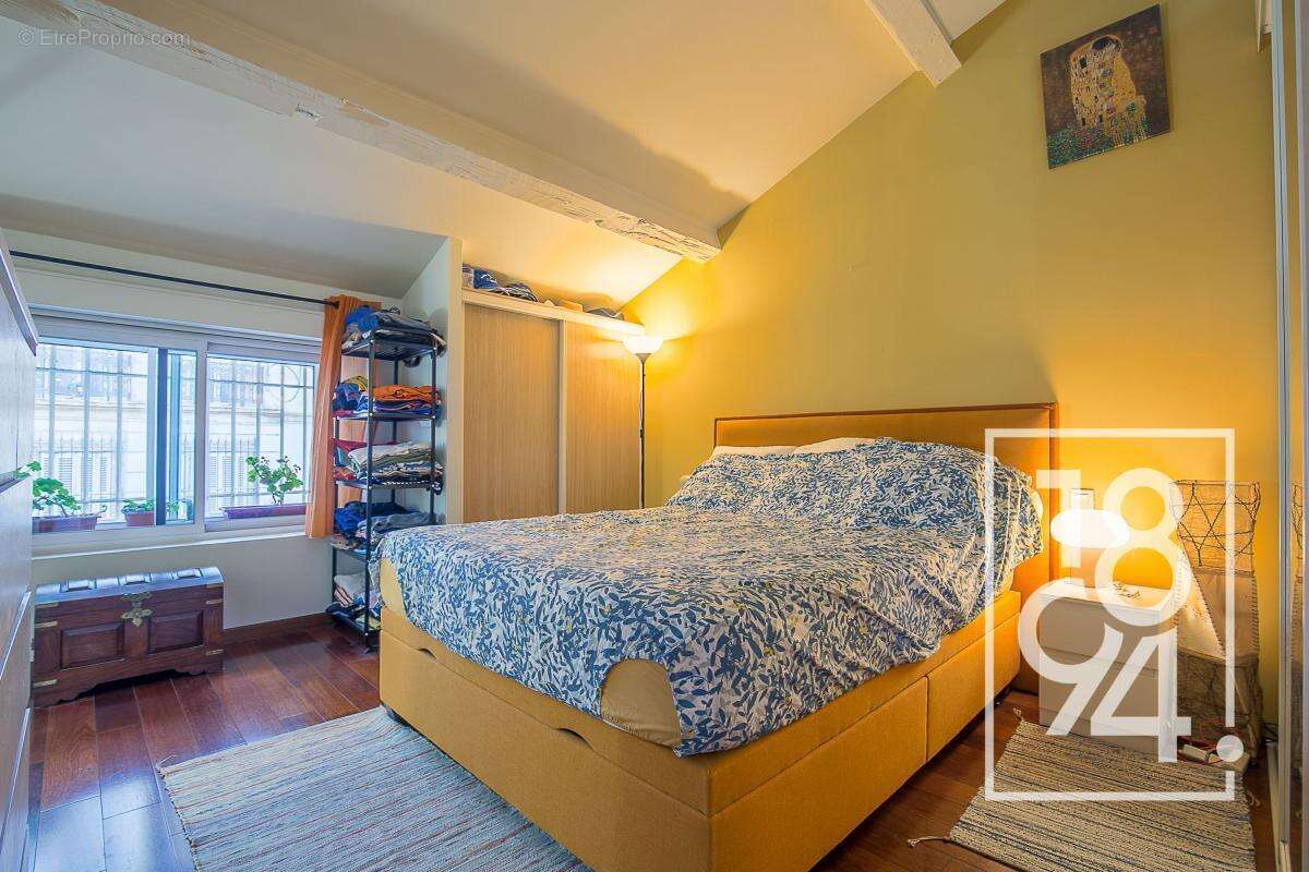 Appartement à MARSEILLE-6E