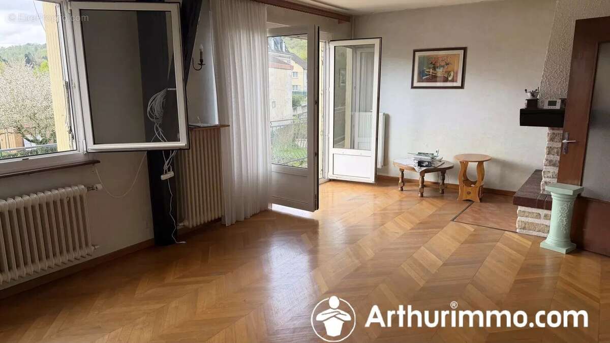 Commerce à VALENTIGNEY