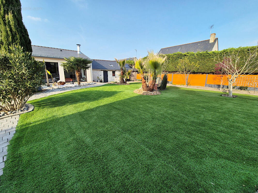 Maison à SAINT-MATHURIN-SUR-LOIRE