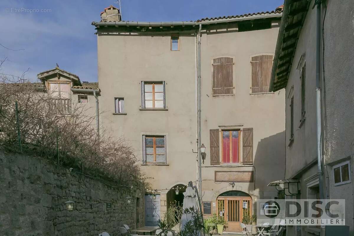 Maison à SAINT-ANTONIN-NOBLE-VAL