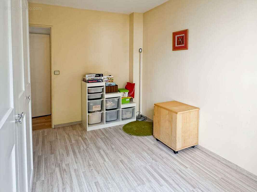 Appartement à MAISONS-ALFORT