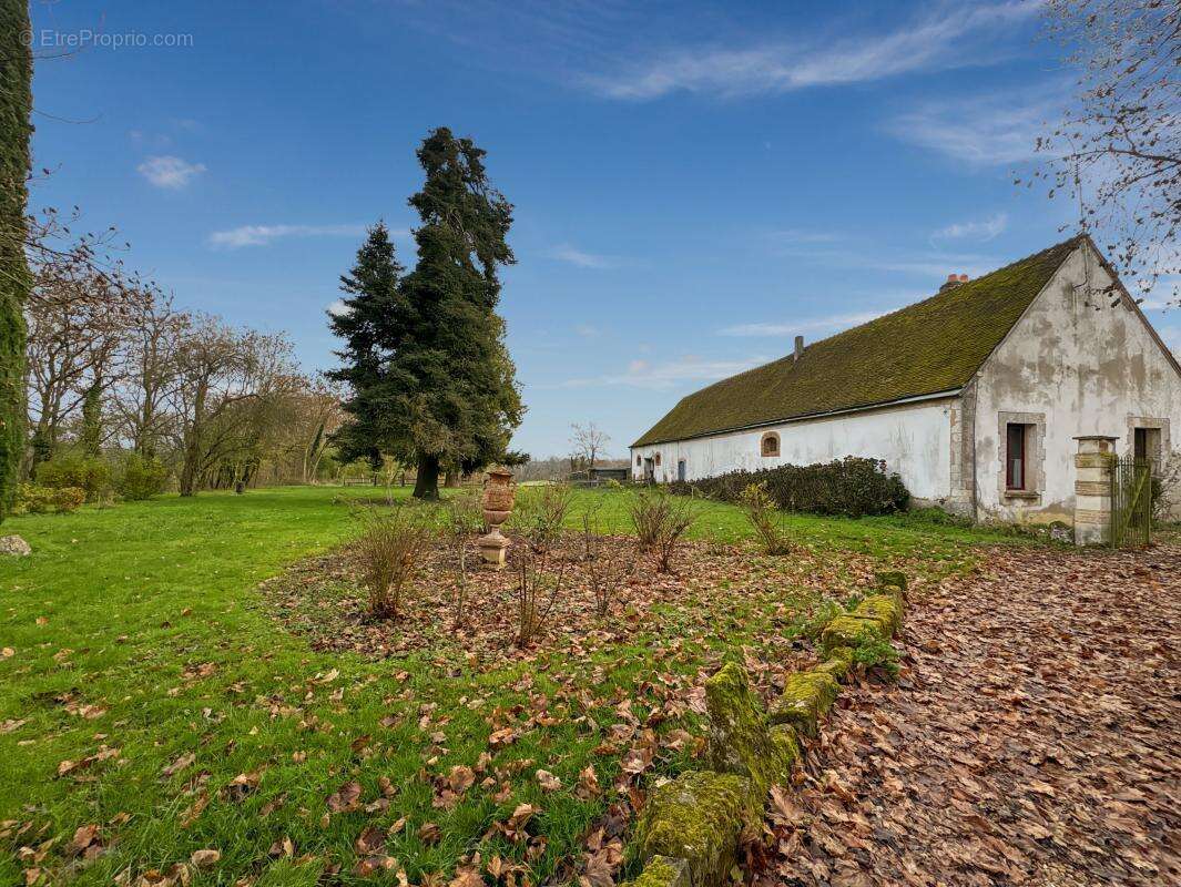 Maison à SAINT-JEAN-FROIDMENTEL