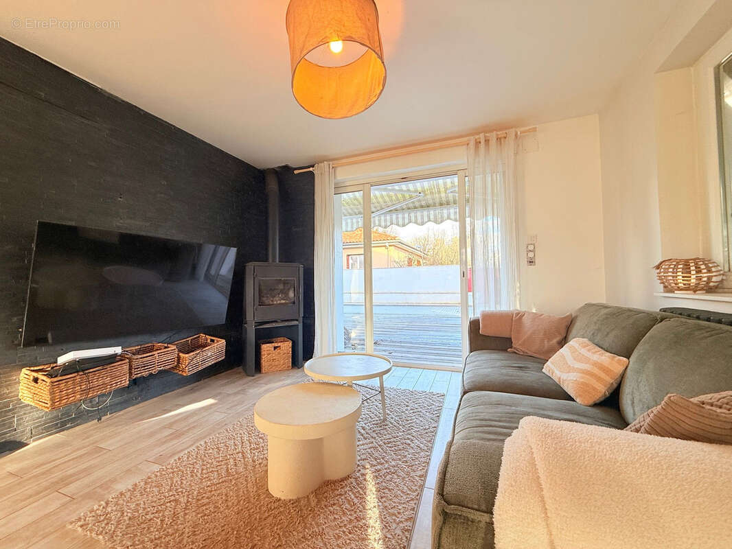 Maison à LE PASSAGE