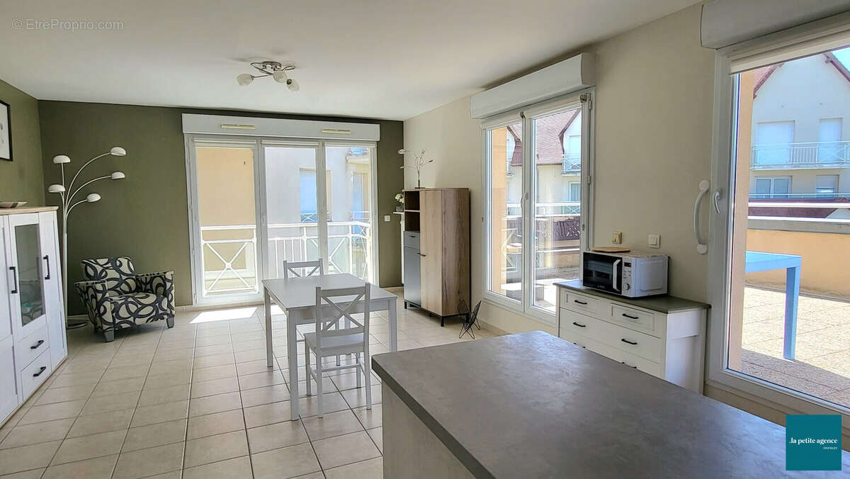 Appartement à MERVILLE-FRANCEVILLE-PLAGE