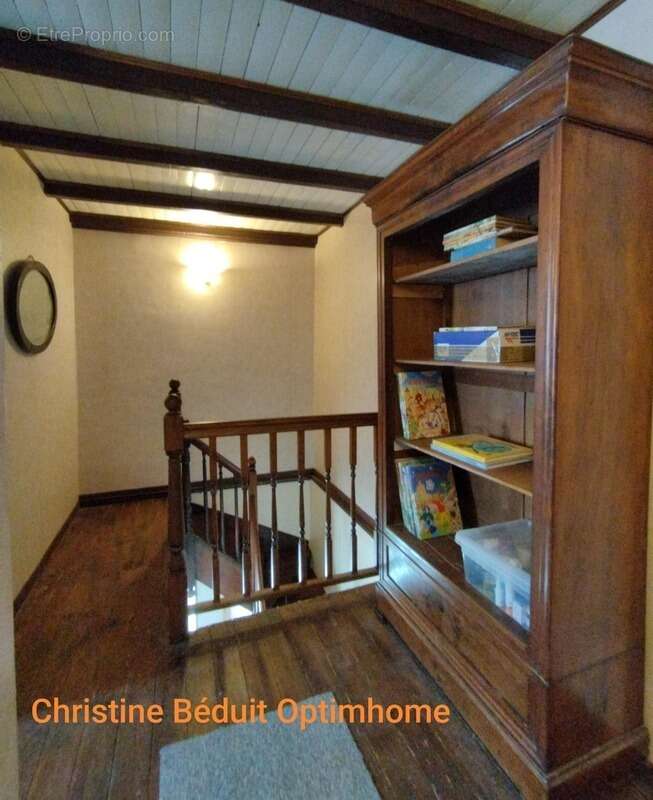 CHARENTE, COURCOME, maison 198 m², 4 chambres, grange, terrain 2401 m² clos - photo 11