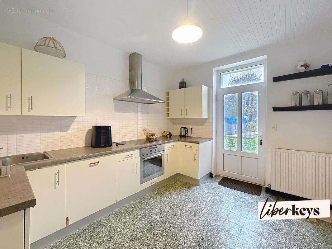 Maison à SAINT-PRIVAT-DES-PRES